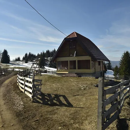 Vikendica Rile בית נופש *