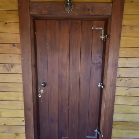 Vikendica Rile בית נופש *